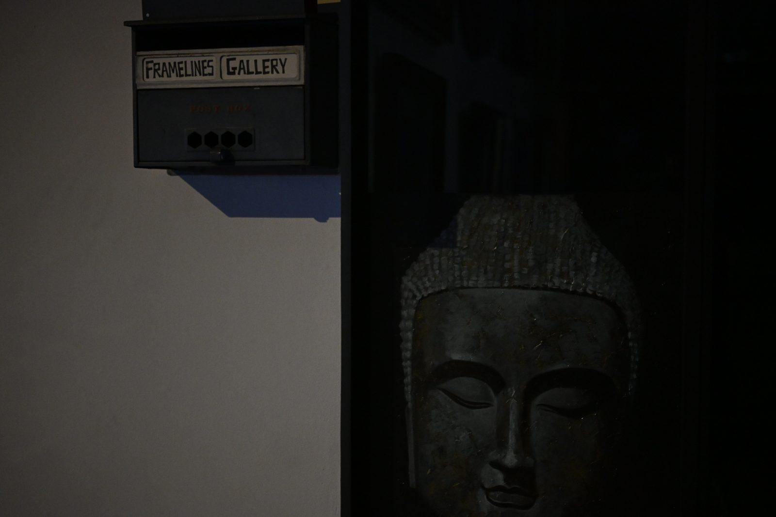 Street Photography on a Rainy Night