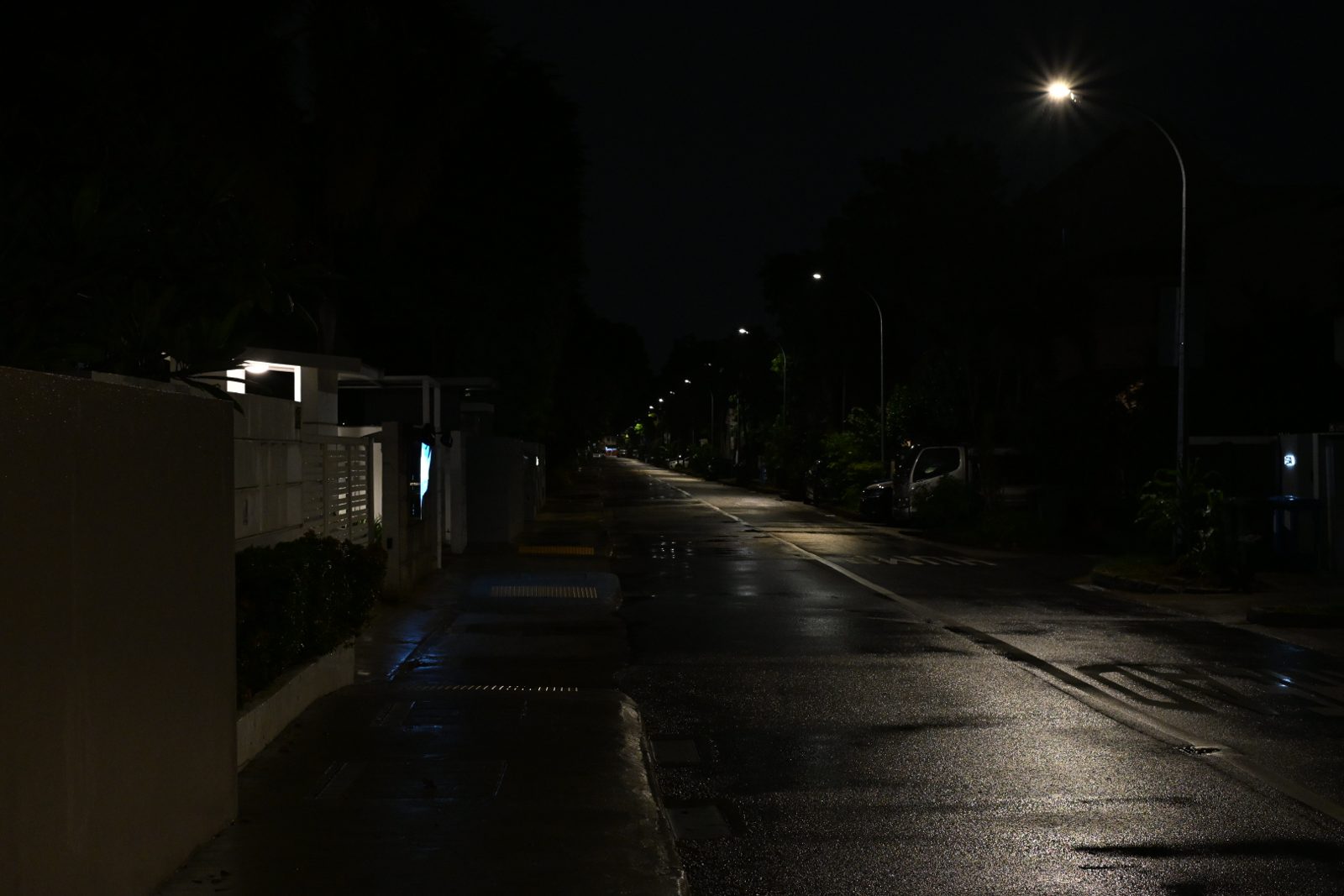 Street Photography on a Rainy Night