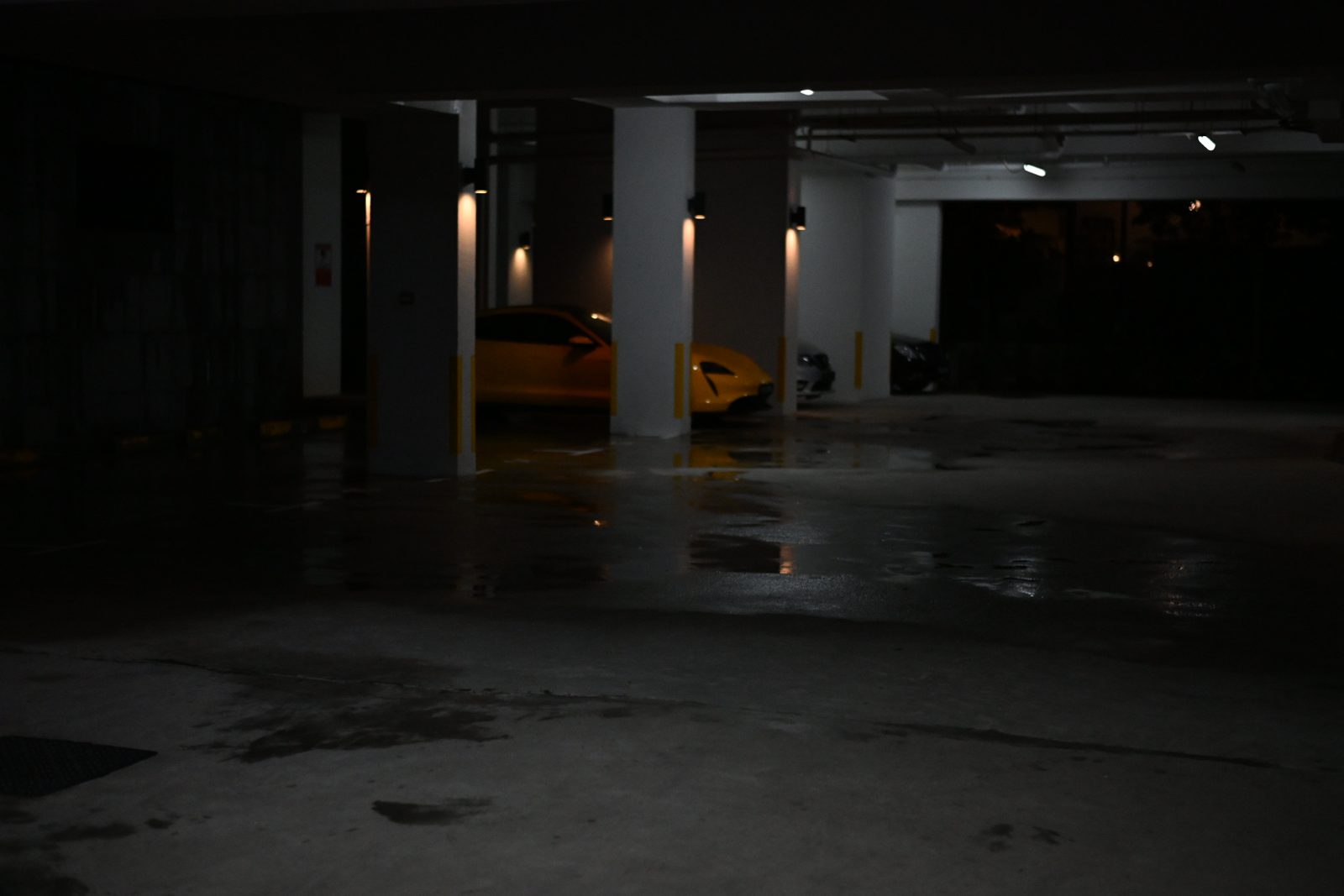 Street Photography on a Rainy Night