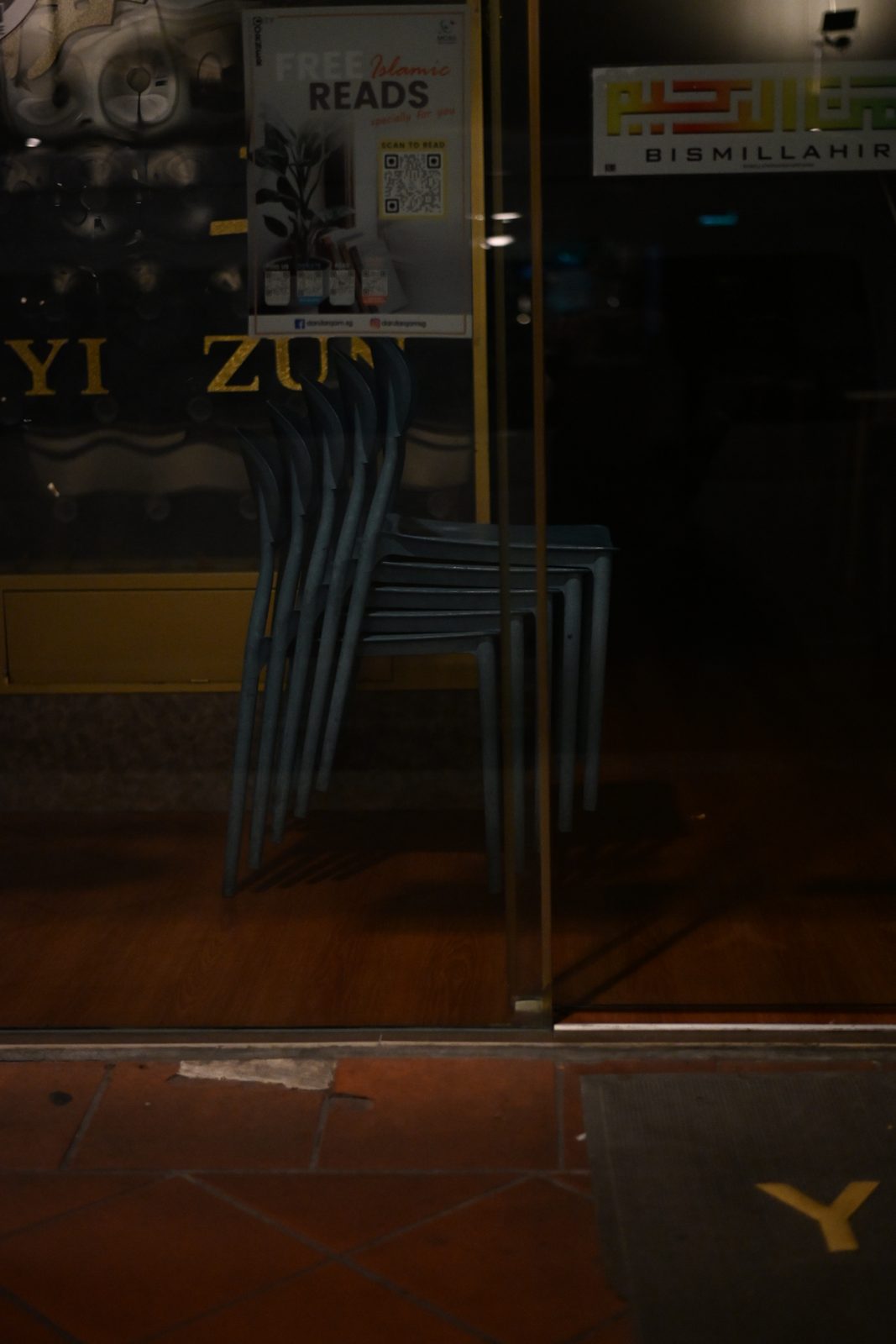Night Street Photography in Geylang and Balestier
